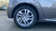 Peugeot 208 1.2 PureTech 100 Active 5dr Petrol Hatchback